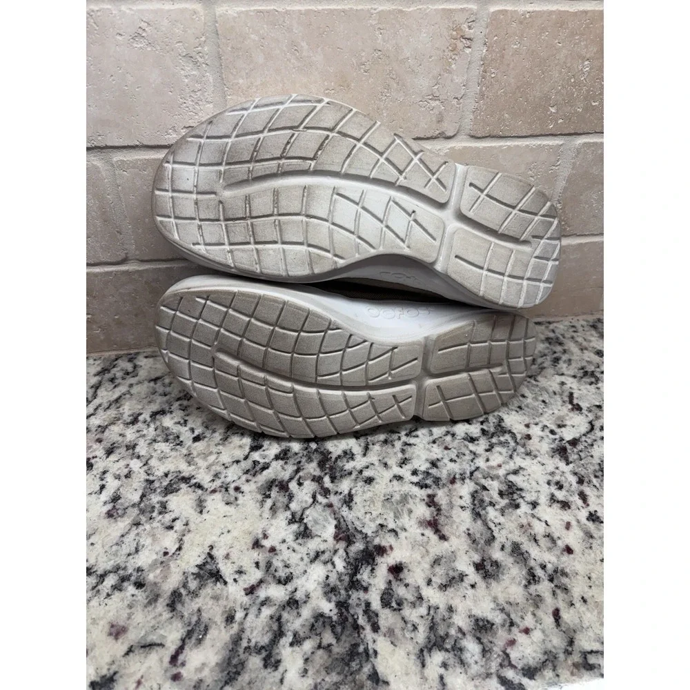 OOFOS‎ Oomg Eezee Womens 9 Recovery Low Shoes Taupe Comfort Slip On Loafers